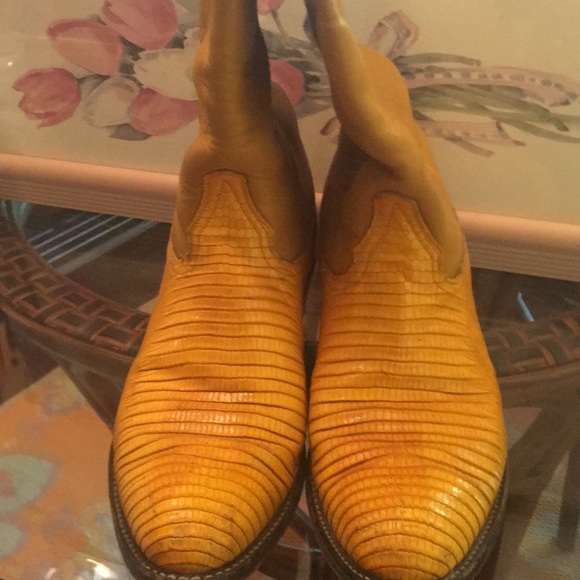 Tony Lama Other - Tony Lama western boot yellow snake skin